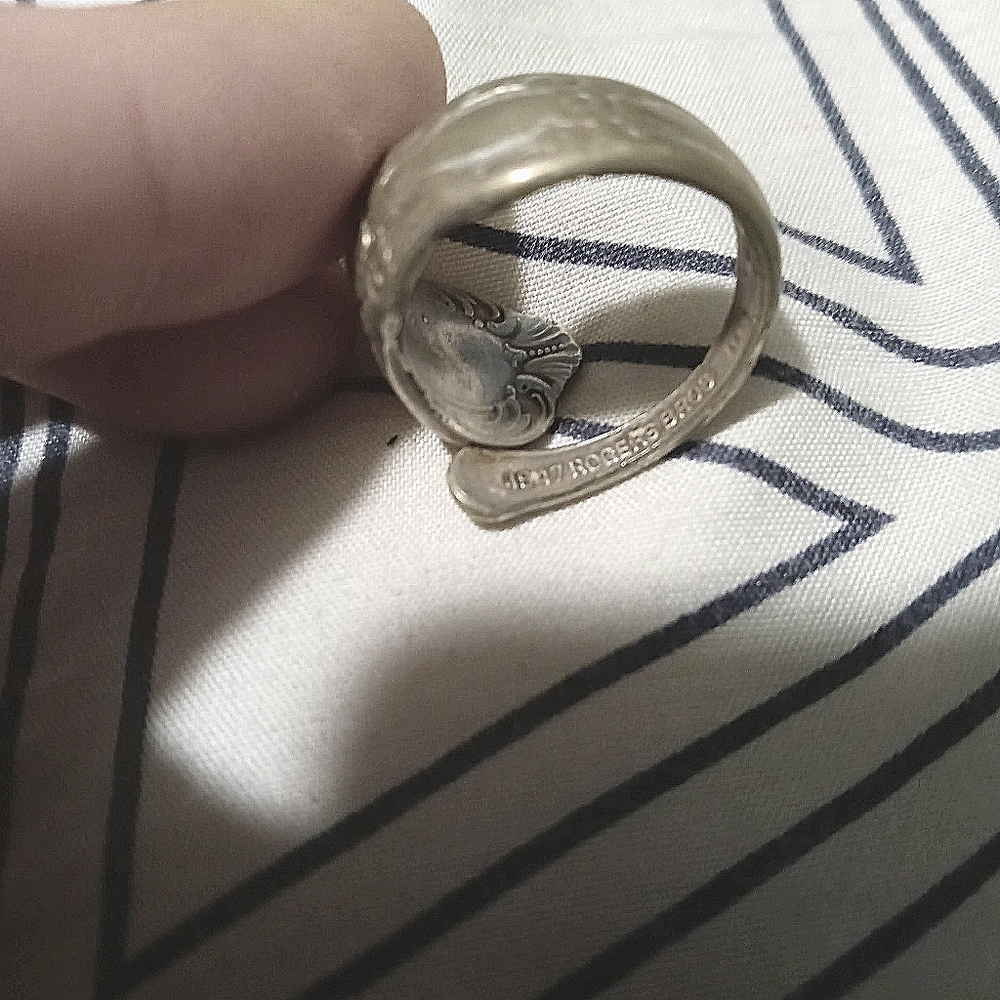 Spoon Ring - Picture 3 of 3